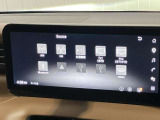メーカーナビ12.3インチの大型ディスプレイ・Google搭載となり、ナビゲーションはもちろん普段スマートフォンで楽しんでいる情報やエンタメもシームレスに車内へコネクト。