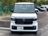 この度は、当店のお車をご覧いただきまして誠にありがとうございます。当店では全国販売・納車も行っております。県によって陸送費用は異なりますのでお気軽にお問い合わせください。