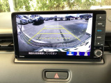 バックも安心のバックカメラ付いています。バックカメラがあると、いつでも安全にバックできますね。死角も減ります。