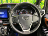 【純正革巻きステアリング】上質な革を使用することで、手にしっかり馴染みとても運転しやすいハンドルです♪