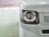 LEDヘッドライトは、点灯の瞬間から光量を発揮し、突然暗くなるトンネルなどでの安定感を高めます。