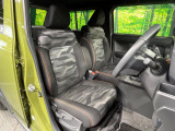 運転席シート廻りは使用感も少なく、良好な状態となっています。丁寧に使われていたことがよくわかりますね。