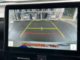 バックガイドモニターで、後方を確認しながら安心して駐車することができます。運転初心者も熟練者も必須の機能ですよ!