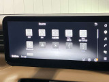メーカーナビ12.3インチの大型ディスプレイ・Google搭載となり、ナビゲーションはもちろん普段スマートフォンで楽しんでいる情報やエンタメもシームレスに車内へコネクト。