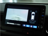 ◆リアワイドカメラシステム◆3種類の表示で後方確認をサポート♪セレクトレバーを「R」の位置に入れるとカメラ画像に切り替え。ノーマルビューでは従来のリアカメラと同様の標準的なビューで表示します!