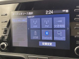 ブルートゥースに接続することにより、スマホに入ったお気に入りの音楽を車内で楽しむことができます♪あると本当に便利な機能になっています!