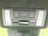 【パワーバックドア】スマートキーや運転席のボタンを押すだけでリアゲートが自動で開閉します!荷物を持っている時や、高い位置にあるバックドアを閉める際に便利な機能です♪
