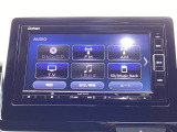 ドライブの必需品。見やすい・使いやすいHonda純正のメモリーナビを搭載しています。