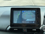 停車時には左前方確認も可能