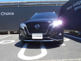 LEDヘッドライトです。夜道でも明るいですよ。