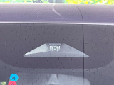 【ホンダセンシング】走行中に前方の車両等を認識し、衝突しそうな時は警報とブレーキで衝突回避と被害軽減をアシスト。より安全にドライブをお楽しみいただけます。