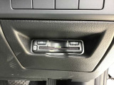 ETCが装着されています。再セットアップ後高速道路の料金所をノンストップで通過できて大変便利です。