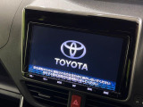 【純正9型ナビ】人気の純正ナビを装備。オーディオ機能も充実しており、Bluetooth接続すればお持ちのスマホやMP3プレイヤーの音楽を再生可能!毎日の運転がさらに楽しくなります!!