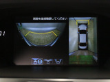 フロントカメラ!正確に前方確認ができるようになります。 ボディ先端部やフロントバンパーの下部などは、ボンネットに隠れ死角になります。そのような死角を正確に写します!