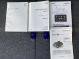 キーを携帯していればリクエストスイッチを押すだけでドアの開錠・施錠が可能です。しかもキーを差し込むことなくエンジンの始動・停止も可能です。取扱説明書・メンテナンスノートが揃っていますので安心です。