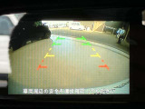 バックカメラ付きで、車両周辺の安全確認も一目できます!小さなお子様や障害物も確認できるので、運転のしやすさだけでなく事故防止にも役立ち安心して駐車出来ます♪