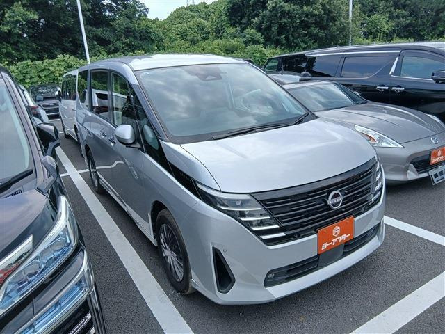 セレナ 2.0 XV 禁煙車 純正9インチナビ フルセグTV