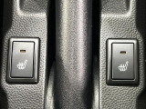【シートヒーター】寒い日に重宝するシートヒーター!エアコンより早く温まってくれるので寒がりの人も安心ですね♪エアコンの温風は乾燥するから苦手、という方にもをおすすめです。