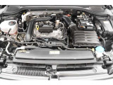 【エンジン】1.0L eTSI マイルドハイブリッドエンジンを搭載しております。