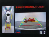 バックガイドモニターを装備しています、車庫入れもラクラクです。パノラミックビューモニターを搭載しています、上からの画像も表示されます。