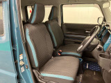 【フロントシート】さまざまな体格の方が快適に運転ができるよう配慮したシートになっております。