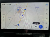 純正ナビを装備。タッチパネル式で使いやすく、お出かけもラクラクです。
