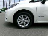 お車に関する、自動車保険の質問?疑問?等もお気軽にご相談くださいね^^【営業時間 10:00〜18:00 定休日 火曜水曜】