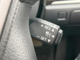 【レーダークルーズコントロール】高速道路での長距離走行が楽に!!自動で速度を保つクルーズコントロールが、衝突軽減システムと連携し、前方の車両を感知して車間を保つように速度調節してくれます!!