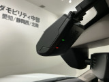 万が一の事故のときもドライブレコーダーがあると安心です。ご利用になる場合は個人情報保護の観点より新品の対応SDカードをお求め下さい。
