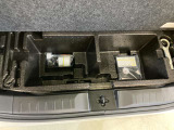 【ラゲッジルーム】実用性に優れた二段式ラゲッジル-ムでお荷物を別々に収納が可能♪♪