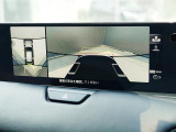 360&deg;ビューモニターを搭載しています。パーキングセンサーと合せてお使いいただくことで、安全、安心にお車の取り回しを行っていただけます。