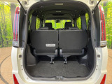 普段のお買い物や通勤、送迎等に十分な荷室スペースを確保しております。セカンドシートを倒すと、大きな荷物の積載も可能です♪
