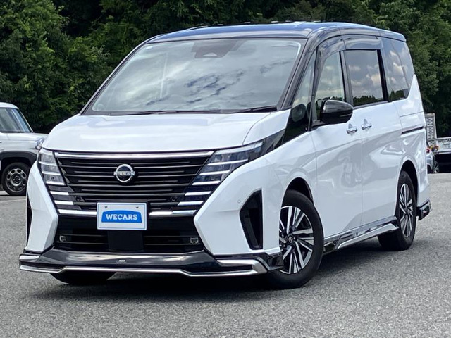 セレナ 1.4 e-POWER ハイウェイスターV
