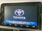 【大画面ナビ】人気の大型9インチナビを装備。存在感のある大画面はインパクト大!ナビ利用時のマップ表示は見やすく、テレビやDVDは臨場感がアップ!いつものドライブがグッと楽しくなります♪