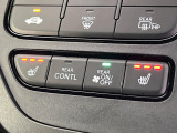 【シートヒーター】寒い日に重宝するシートヒーター!エアコンより早く温まってくれるので寒がりの人も安心ですね♪エアコンの温風は乾燥するから苦手、という方にもをおすすめです。