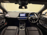 ☆センターパネルを運転席側に僅かに傾けたBMW独特のインパネ☆【駆け抜ける歓び】はここからもスタートしております☆
