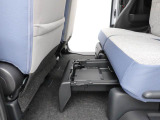 当社は購入後のアフターケアを大切にしております。納車後、1ヶ月無料点検、半年ごとにあんしん点検、12ヶ月法定点検の誘致をします。また車検までの点検をセットにした『ワンダフルパスポート』を販売中です。