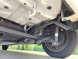 お車を安心してお乗りいただく為には、足回りの定期点検が欠かせません。サービスサポート(有償保証)では無料点検もご提供しており、安心のカーライフをお過ごしいただけるサポート体制が整っています。