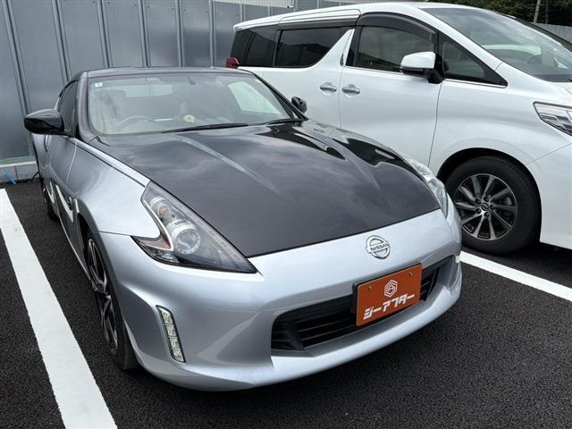 フェアレディZ 3.7 50th アニバーサリー ワンオーナー 禁煙車