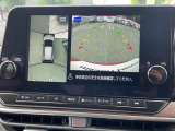 アラウンドビューモニター付きで車庫入れも楽々