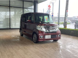 【スタッフ紹介】JAAI中古自動車査定士証を持ったスタッフが大切な愛車をしっかり査定、ご納得いただけるように査定を行わさせていただきます。もちろん無料でございます。
