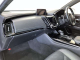 すっきりとしたデザインの内装は、さすがトヨタ車の上品さを感じます。