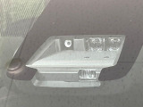 【トヨタセーフティセンス】走行中に前方の車両等を認識し、衝突しそうな時は警報とブレーキで衝突回避と被害軽減をアシスト。より安全にドライブをお楽しみいただけます。