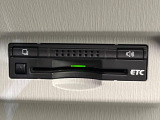 【ETC】高速道路の料金所をストレスなく通過!話題のスポットやサービスエリアに多い「スマートIC」利用時は必須のアイテムです。当店でセットアップを実施、ご納車当日からすぐにご利用いただけます!