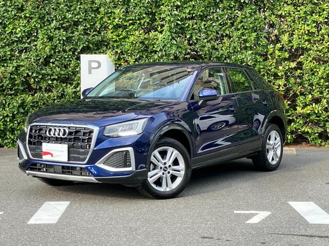 Q2 35 TFSI アドバンスド 