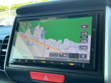 社外メモリーナビ付きでフルセグ・DVD再生・Bluetoothなど付いてとても便利な車両です♪
