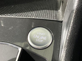 ●Start/Stop●ブレーキを踏みボタンを長押しするだけで、キーの抜き差しなく簡単にエンジンをかける事が出来ます。