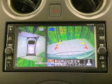 【アラウンドビューモニター】専用のカメラにより、上から見下ろしたような視点で360度クルマの周囲を確認することができます☆死角部分も確認しやすく、狭い場所での切り返しや駐車もスムーズに行えます。