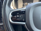 【全車速対応アダプティブクルーズコントロール】ミリ波レーダー+ステレオカメラ+赤外線により前方車輌を認識し、速度や車間距離を維持・調整。高速道路走行時や渋滞時にドライバーの負担を大幅に軽減します。