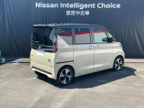 納車前に入念な点検整備をさせていただきます。もちろん全車走行距離無制限のワイド保証付きですので安心してお乗りいただけます。